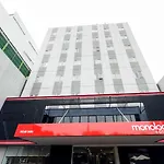 Monoloog Hotel Palembang