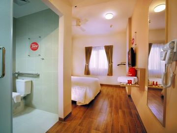 Hotel Monoloog 2*